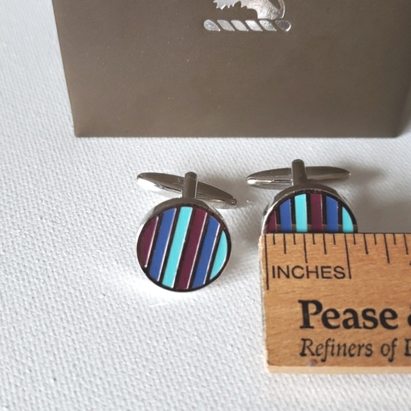 Enameled Cufflinks EUC - Picture 5 of 5